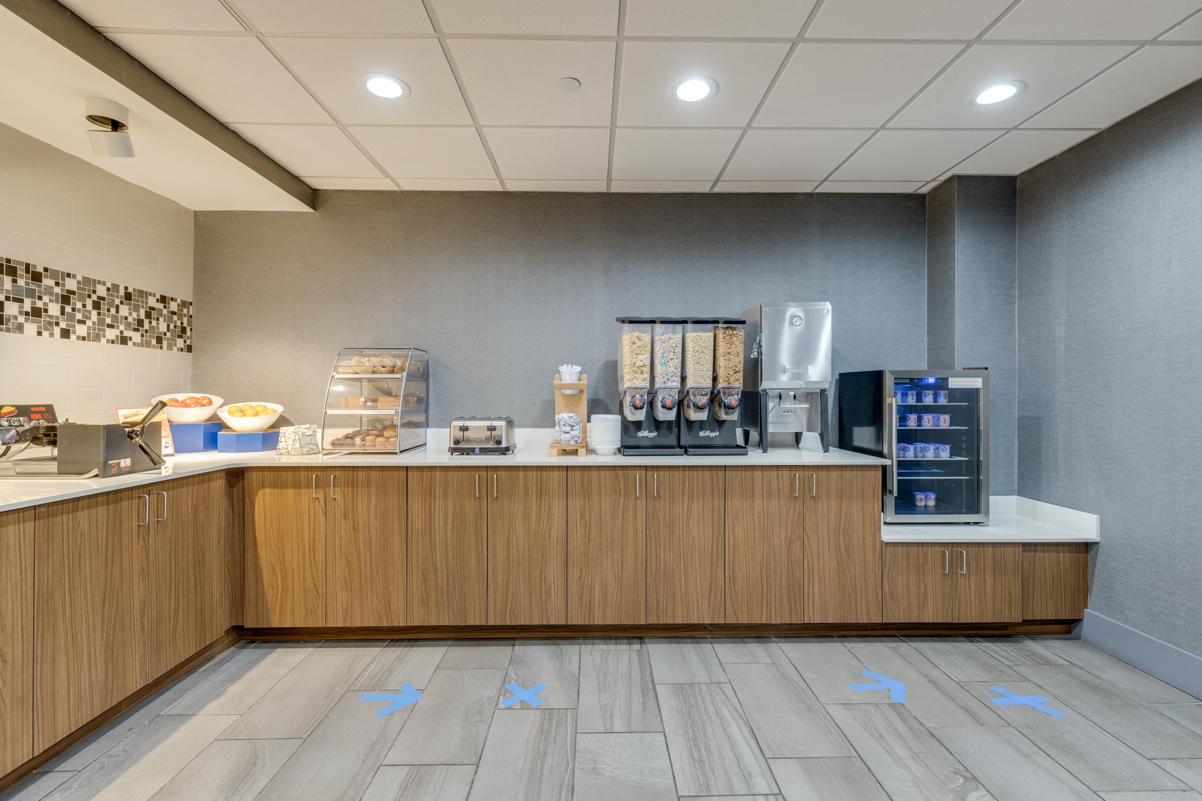 Hotel Alexis And